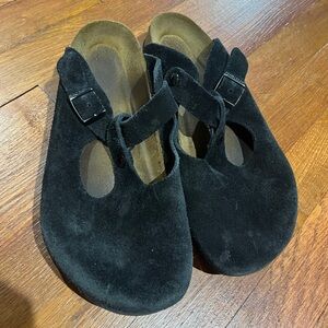 Birkenstock Boston Soft Footbed Suede Leather clogs in black, size 41